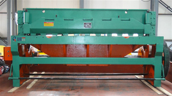 西安機(ji)械剪闆機 西安機(ji)械剪闆機