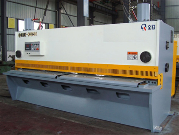 西(xi)安液壓剪闆機(jī) 西安(an)液壓剪闆機