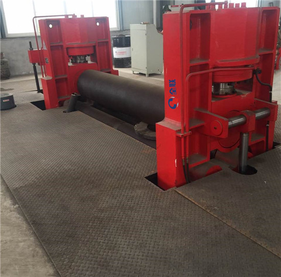 上輥(gun)萬能式三輥(gǔn)卷闆機