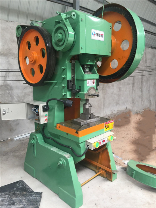 可傾(qīng)式壓力機