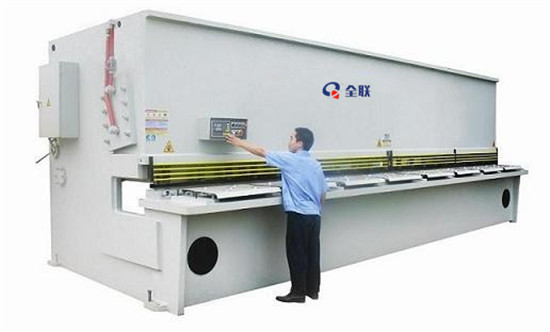 剪(jian)闆機 剪(jiǎn)闆機