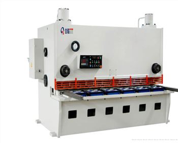 液(ye)壓閘式(shi)剪闆機(jī)