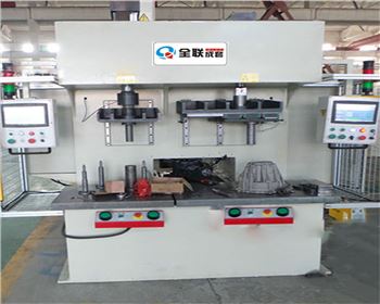 液(yè)壓機設(she)備專業(ye)維修清(qing)洗時注(zhu)意事項(xiàng)