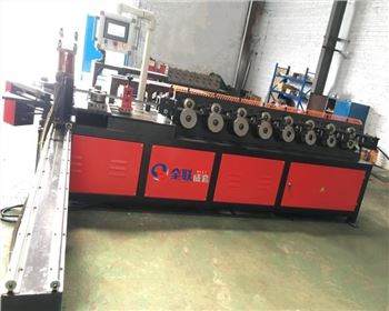 數控帶鋼(gang)圓法蘭成型機